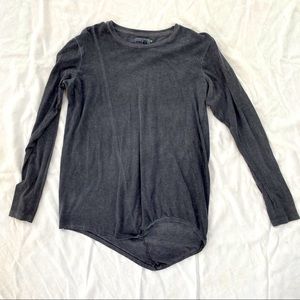 Nununu Long Sleeve Drop Tail